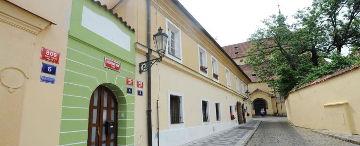 Улица Anežská