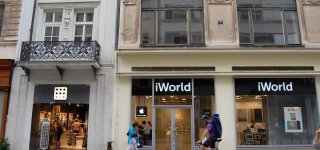 Магазины Apple в Праге