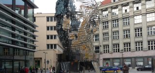 Скульптура Франца Кафки