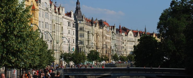 Прага транзитом