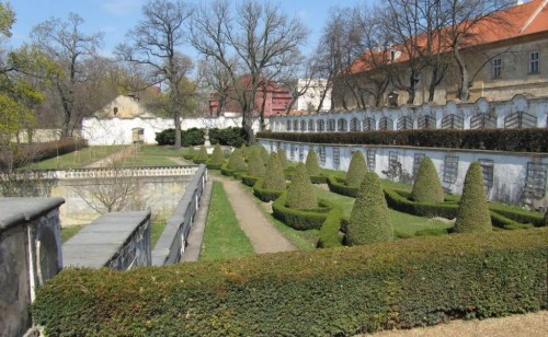 Замок Духцов - сады