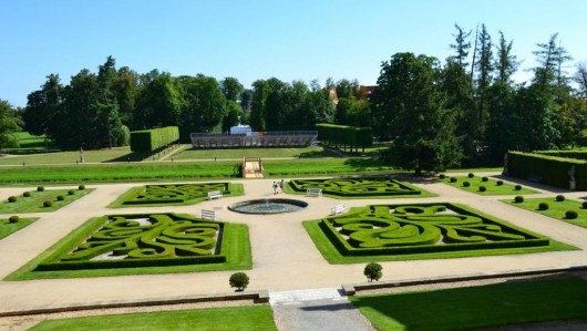 Замок Яромержице-над-Рокитной - сад