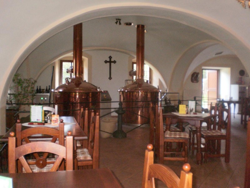 Замок Хише - пивоварня
