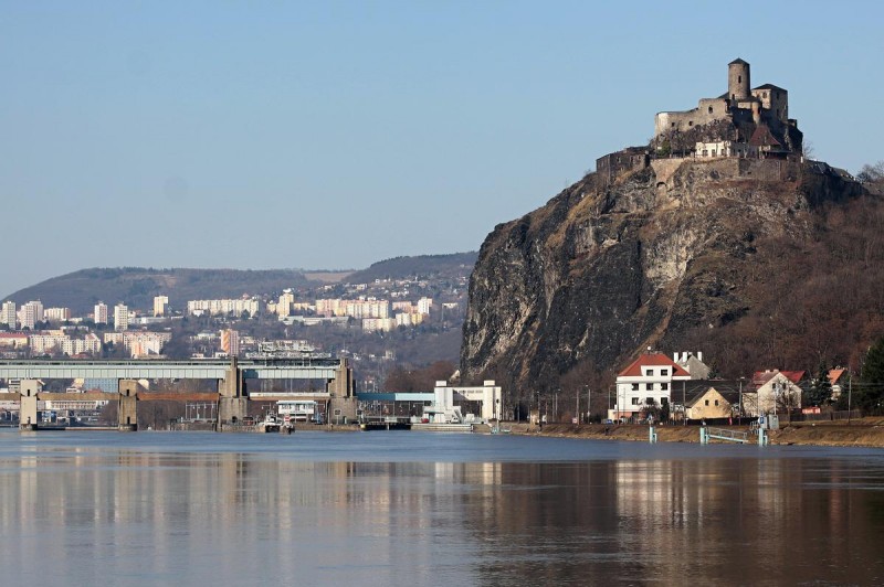 Замок Стршеков - гора