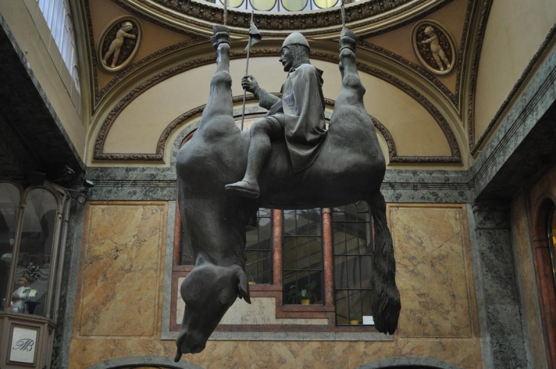 Скульптура Kůň