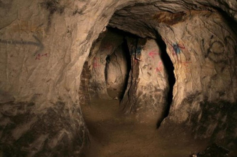 подземный лабиринт Мочалки