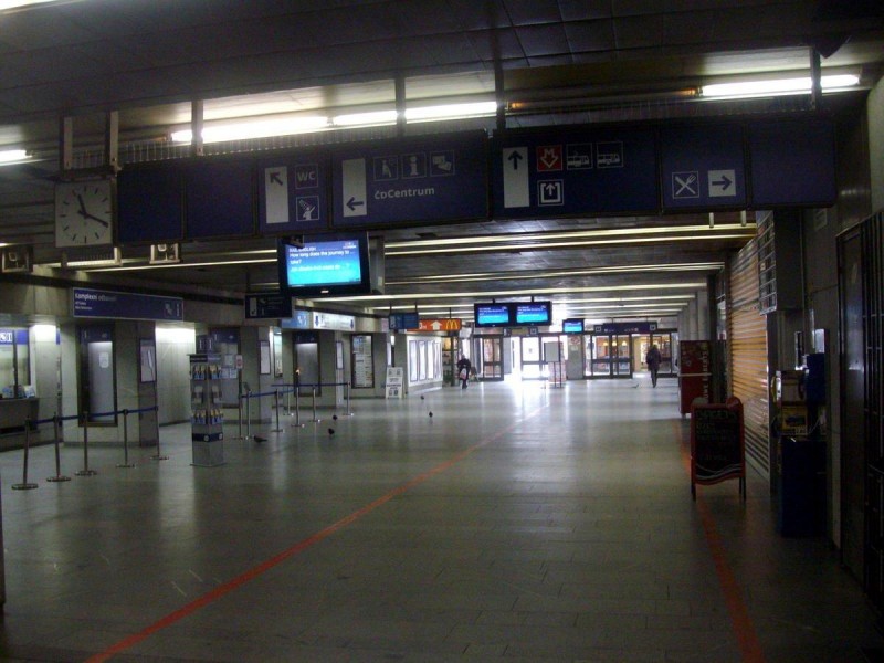 Железнодорожный вокзал Голешовице - зал