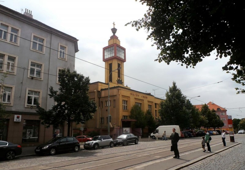Гуситская церковь в Вршовице 5