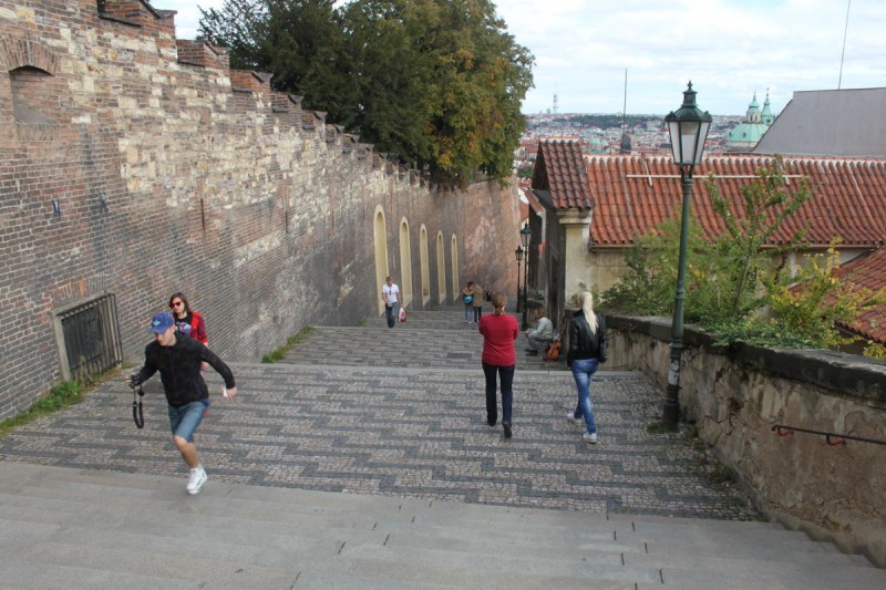 Замковая лестница 2