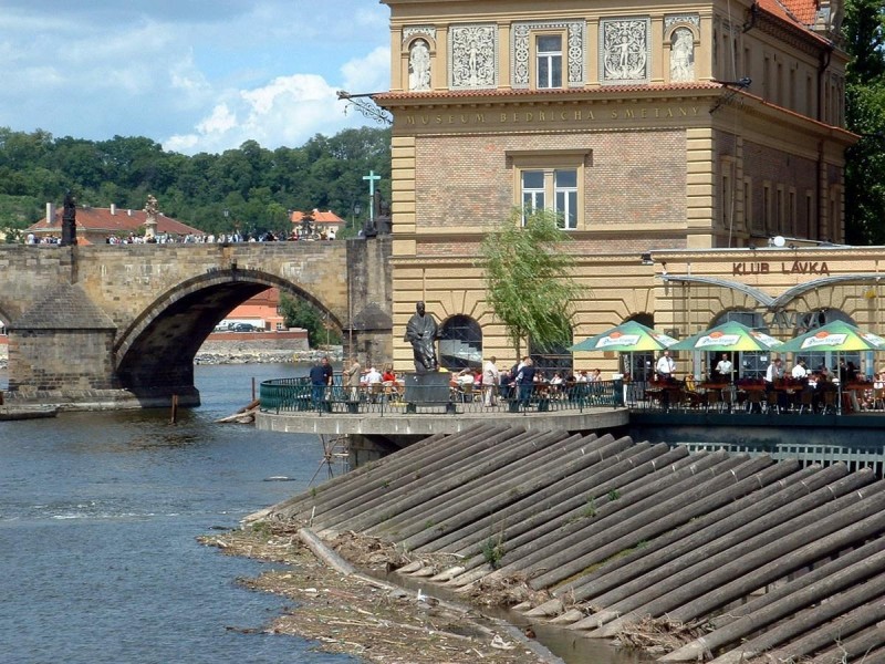 Мост Новотного 2